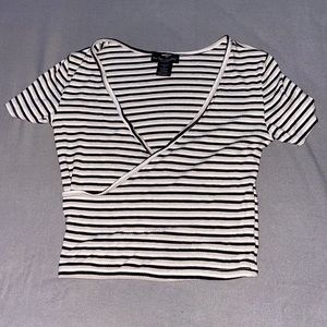 open, striped, cropped tee